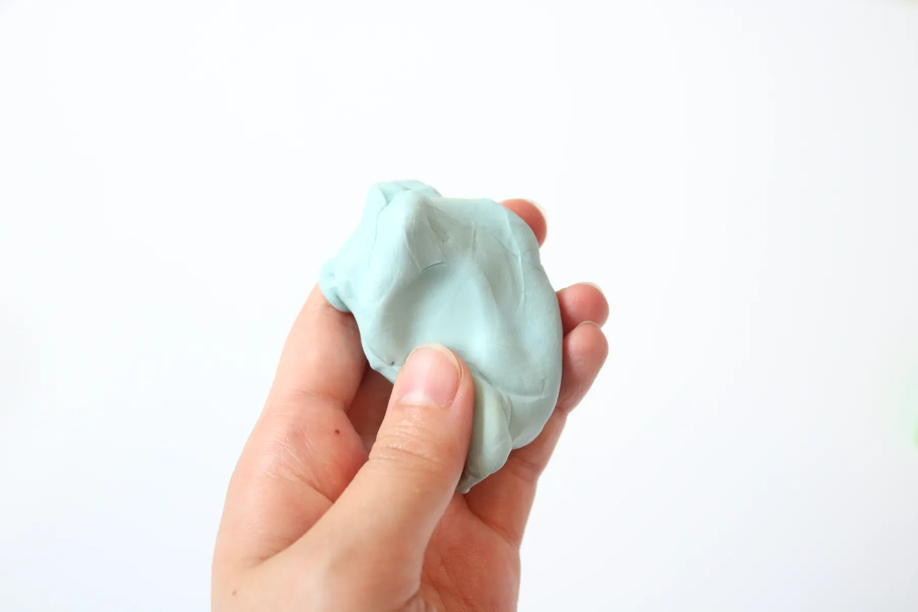 印象材を混ぜる手順2